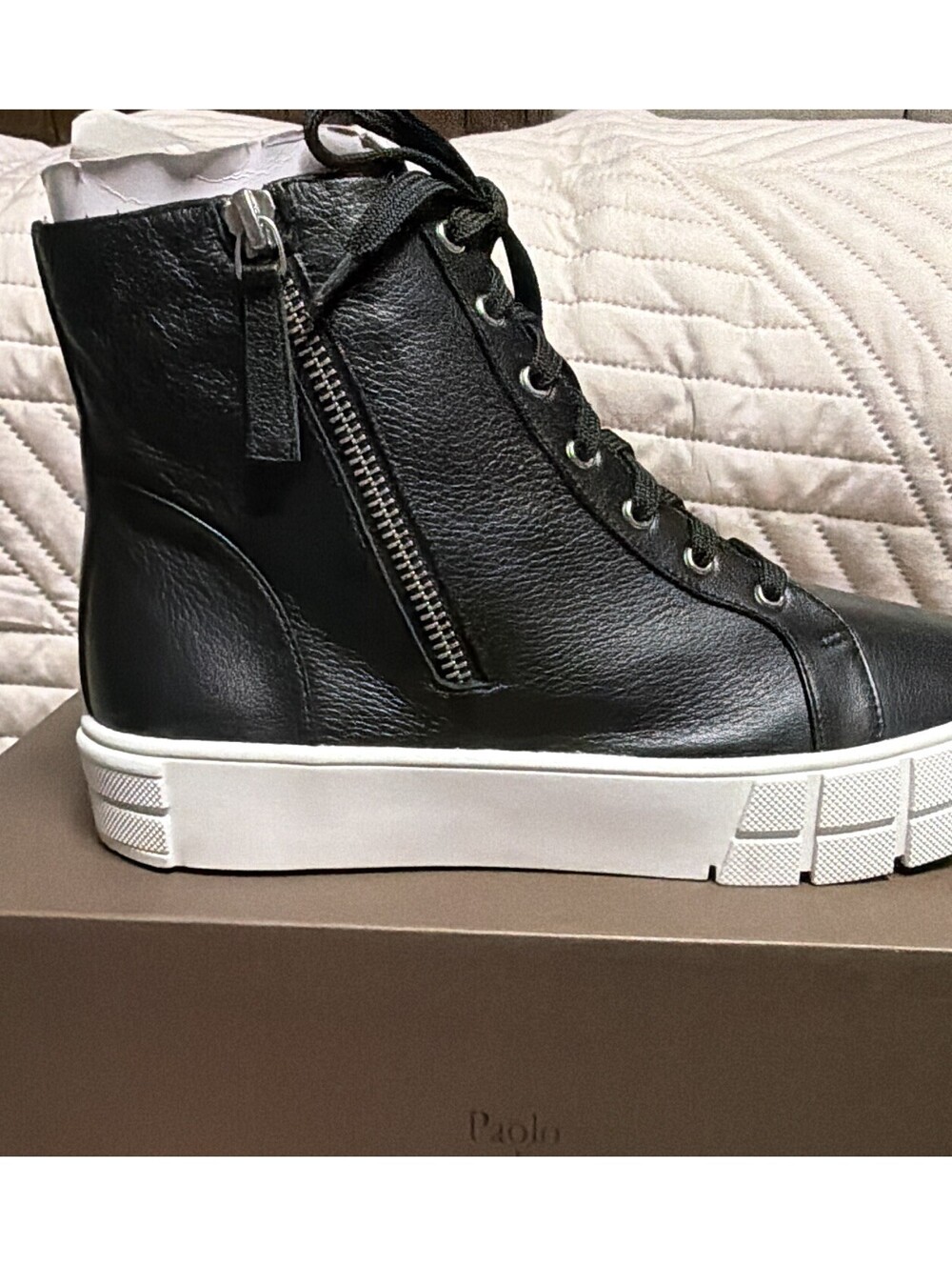 Paolo Gio-L Women’s 8.5M Black Leather Lace-Up Zip Ankle Bootie Round Toe